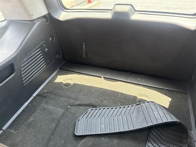 2016 Chevrolet Tahoe Special Service - Photo 11 - Rushville, IN 46173