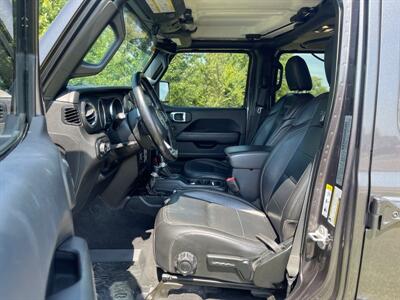 2020 Jeep Wrangler Unlimited Sahara   - Photo 10 - Rushville, IN 46173