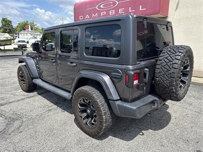 2020 Jeep Wrangler Unlimited Sahara   - Photo 8 - Rushville, IN 46173