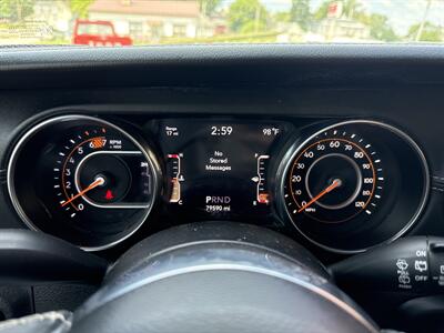 2020 Jeep Wrangler Unlimited Sahara   - Photo 15 - Rushville, IN 46173