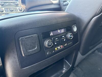 2015 Chevrolet Tahoe LTZ   - Photo 17 - Rushville, IN 46173