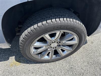 2015 Chevrolet Tahoe LTZ   - Photo 9 - Rushville, IN 46173