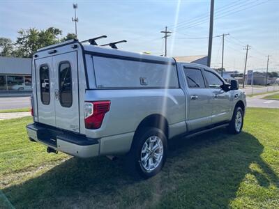 2020 Nissan Titan XD SV   - Photo 6 - Rushville, IN 46173