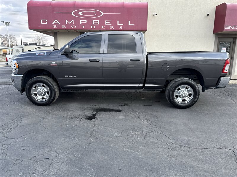 2020 RAM 2500 Tradesman   - Photo 1 - Rushville, IN 46173