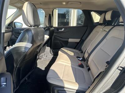 2020 Ford Escape Titanium   - Photo 9 - Rushville, IN 46173