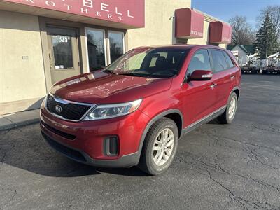 2014 Kia Sorento LX   - Photo 2 - Rushville, IN 46173