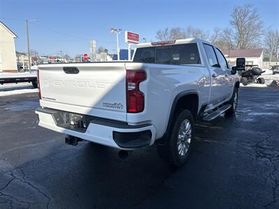 2023 Chevrolet Silverado 3500 High Country   - Photo 7 - Rushville, IN 46173