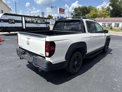 2021 Honda Ridgeline Black Edition   - Photo 5 - Rushville, IN 46173