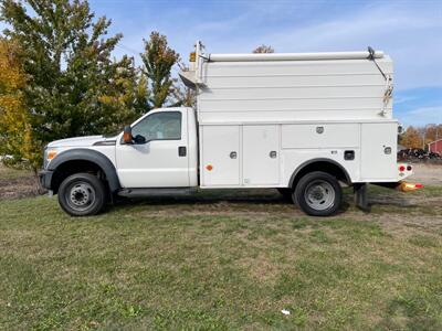 2012 Ford F550 XL   - Photo 1 - Rushville, IN 46173