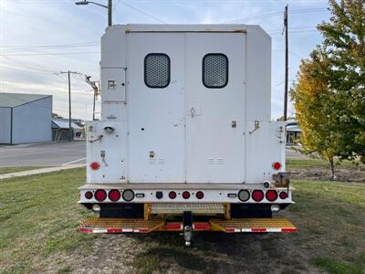 2012 Ford F550 XL   - Photo 7 - Rushville, IN 46173