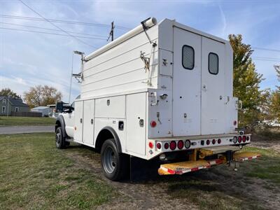 2012 Ford F550 XL   - Photo 8 - Rushville, IN 46173