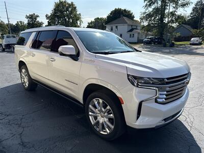 2023 Chevrolet Suburban High Country   - Photo 4 - Rushville, IN 46173