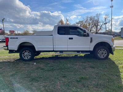 2017 Ford F-250 Super Duty XL   - Photo 5 - Rushville, IN 46173