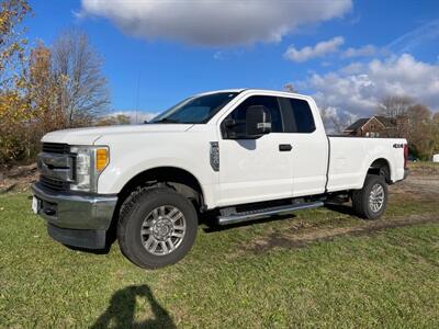 2017 Ford F-250 Super Duty XL   - Photo 2 - Rushville, IN 46173