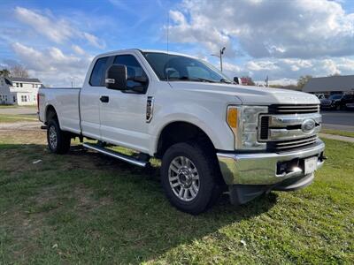 2017 Ford F-250 Super Duty XL   - Photo 4 - Rushville, IN 46173