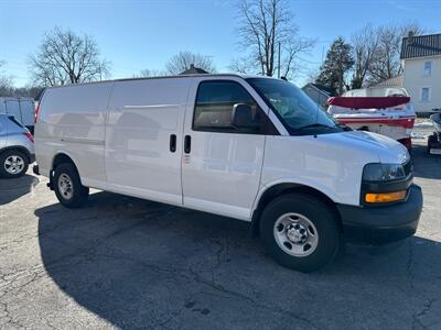 2019 Chevrolet Express 3500   - Photo 4 - Rushville, IN 46173