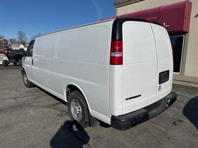 2019 Chevrolet Express 3500   - Photo 8 - Rushville, IN 46173