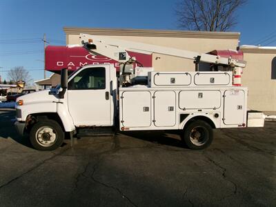 2004 GMC C4500 4500 Base   - Photo 1 - Rushville, IN 46173