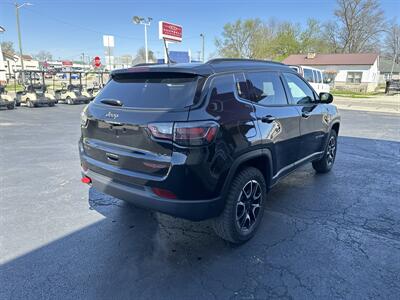 2025 Jeep Compass Trailhawk   - Photo 5 - Rushville, IN 46173