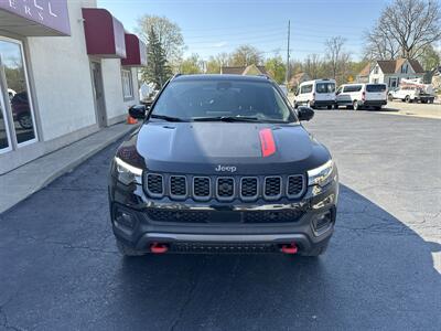 2025 Jeep Compass Trailhawk   - Photo 3 - Rushville, IN 46173