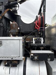 2007 International 7600 Vactor 2100 Series Vac Truck   - Photo 11 - Rushville, IN 46173