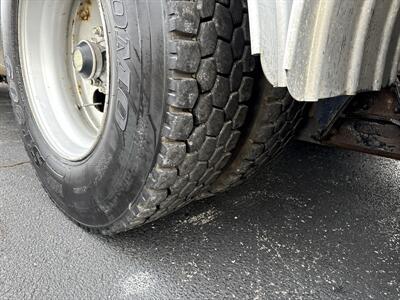 2007 International 7600 Vactor 2100 Series Vac Truck   - Photo 18 - Rushville, IN 46173