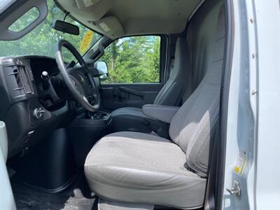 2018 Chevrolet Express 3500   - Photo 14 - Rushville, IN 46173