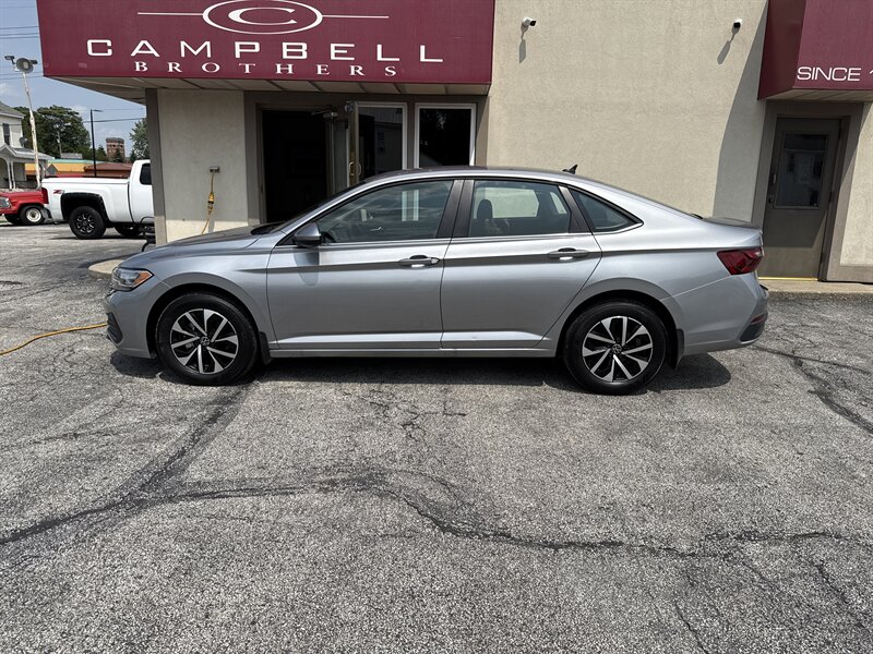2024 Volkswagen Jetta S - Photo 1 - Rushville, IN 46173