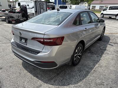2024 Volkswagen Jetta S   - Photo 6 - Rushville, IN 46173