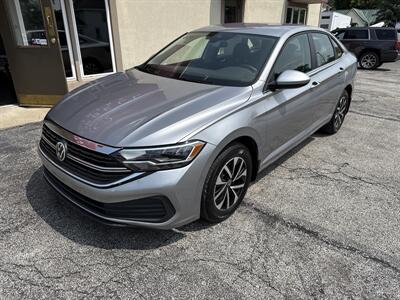 2024 Volkswagen Jetta S   - Photo 2 - Rushville, IN 46173