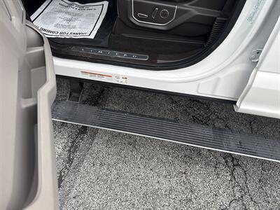 2018 Ford F-450 Super Duty Limited   - Photo 8 - Rushville, IN 46173