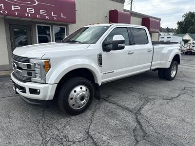2018 Ford F-450 Super Duty Limited   - Photo 2 - Rushville, IN 46173