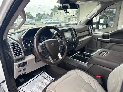 2018 Ford F-450 Super Duty Limited   - Photo 10 - Rushville, IN 46173