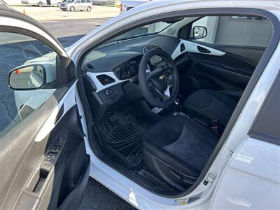 2017 Chevrolet Spark 1LT CVT   - Photo 8 - Rushville, IN 46173