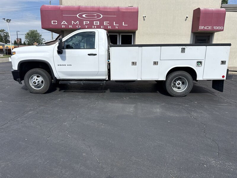 2020 Chevrolet Silverado 3500HD CC Work Truck   - Photo 1 - Rushville, IN 46173