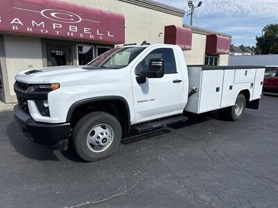 2020 Chevrolet Silverado 3500HD CC Work Truck   - Photo 2 - Rushville, IN 46173