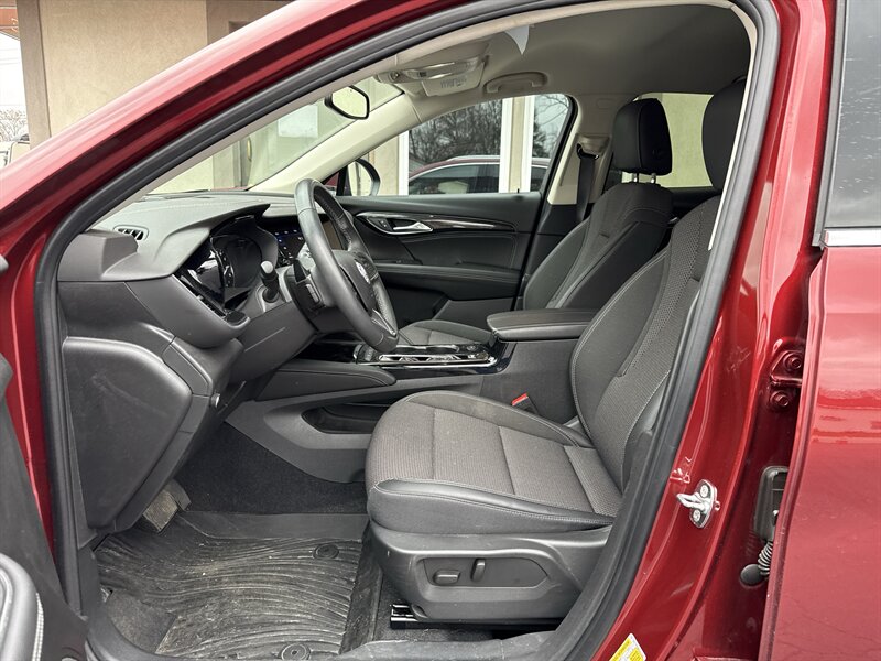 2023 Buick Envision Preferred photo 4