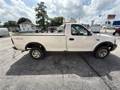 2003 Ford F-150 XL   - Photo 5 - Rushville, IN 46173