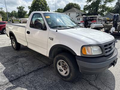 2003 Ford F-150 XL   - Photo 4 - Rushville, IN 46173