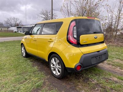 2014 Kia Soul +   - Photo 8 - Rushville, IN 46173