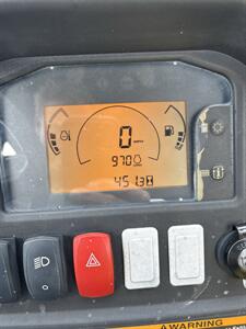 2018 John Deere Gator   - Photo 11 - Rushville, IN 46173