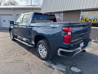 2023 Chevrolet Silverado 1500 LT   - Photo 7 - Rushville, IN 46173