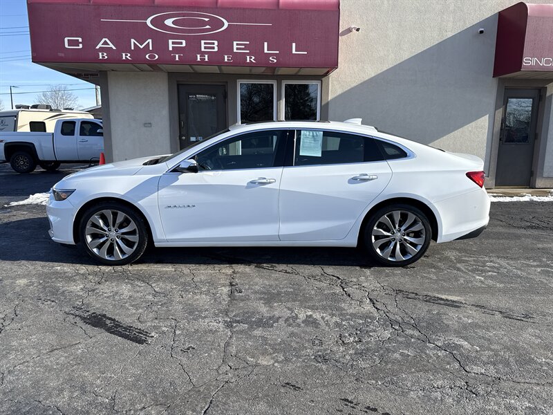 2018 Chevrolet Malibu Premier's photo