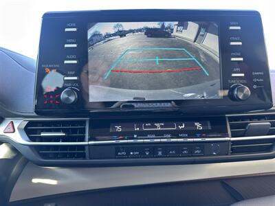 2024 Toyota Sienna LE 8-Passenger   - Photo 15 - Rushville, IN 46173