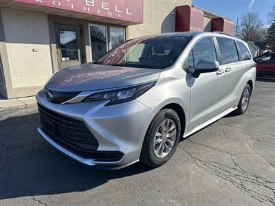 2024 Toyota Sienna LE 8-Passenger   - Photo 3 - Rushville, IN 46173