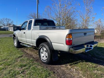 2002 Toyota Tacoma   - Photo 8 - Rushville, IN 46173