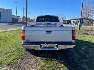 2002 Toyota Tacoma   - Photo 7 - Rushville, IN 46173