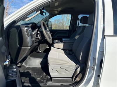 2015 GMC Sierra 3500HD WT   - Photo 15 - Rushville, IN 46173