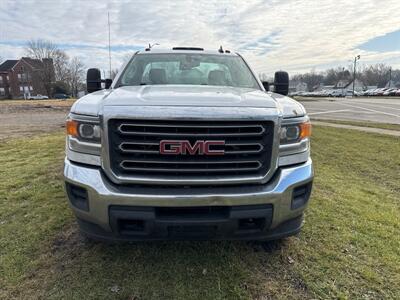 2017 GMC Sierra 2500HD   - Photo 3 - Rushville, IN 46173