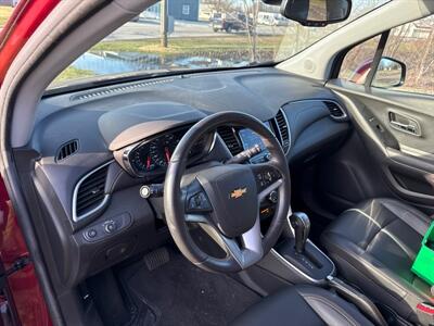 2022 Chevrolet Trax LT   - Photo 9 - Rushville, IN 46173